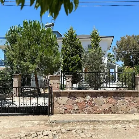 Relaxing By The Villa Ayvalı