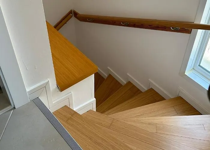 וילה Relaxing By The *